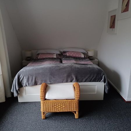 Familienzimmer Hh-Schnelsen Αμβούργο Εξωτερικό φωτογραφία